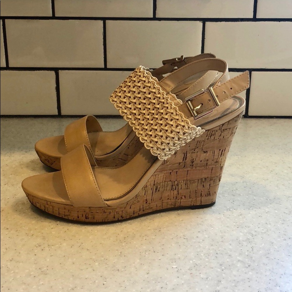 Jessica Simpson Nude Wedge Sandals - Size 9
